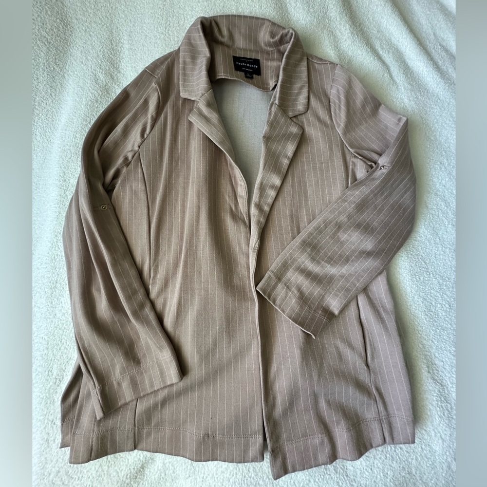 Haute Monde blazer tan with white pinstripe size large